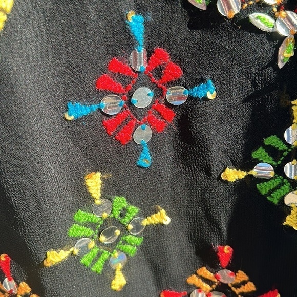 Madonna brand Black hand beaded / embroidered Sheer Tank Top Women’s Ethnic 28 - Picture 3 of 6